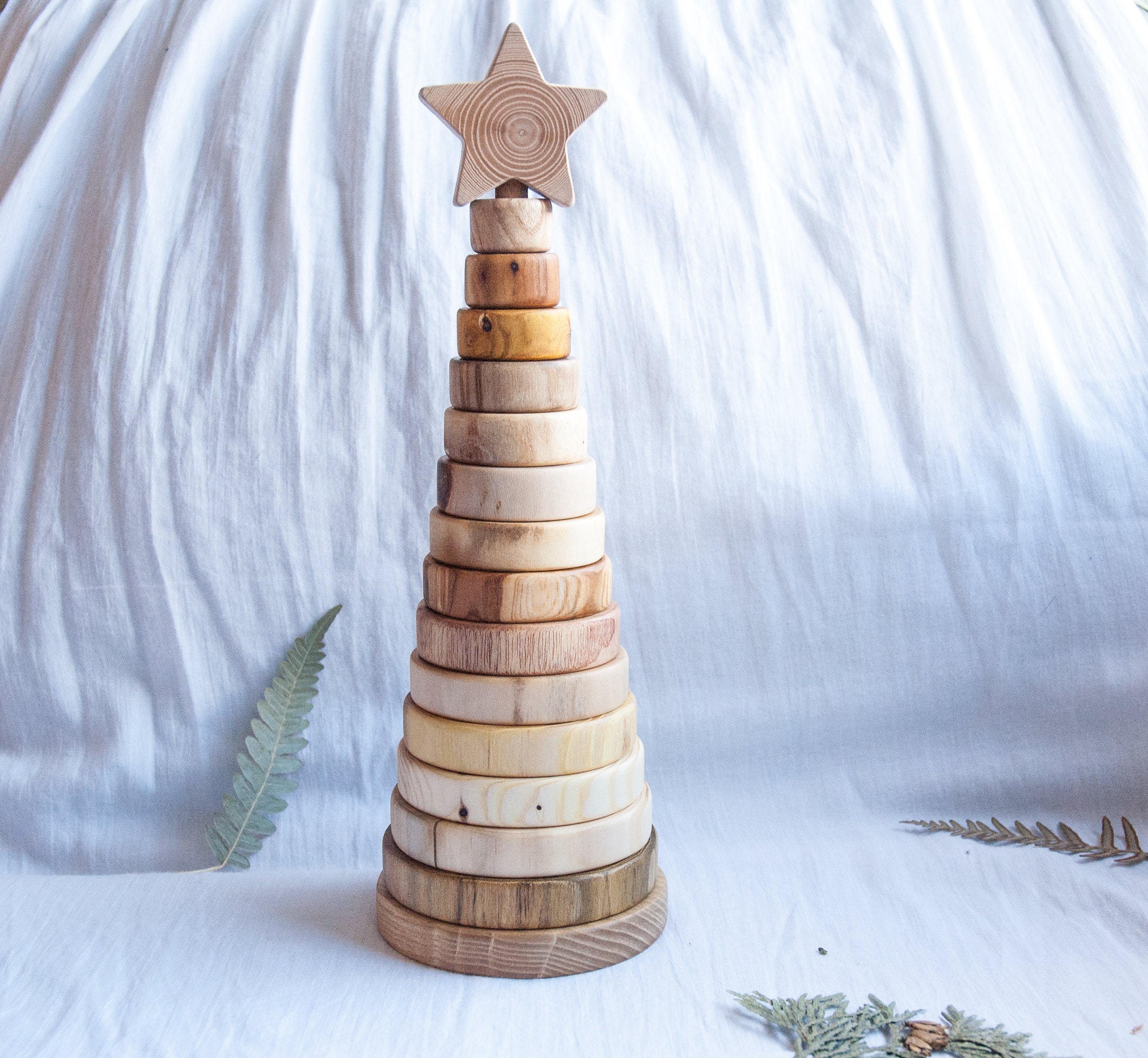 Cadeau de Noël Grand Jouet Empilable avec Étoile Jouet Jalonnement en Bois Empileur d'anneaux Arc-En