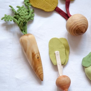 montessori food toys