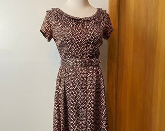 50’s long Jonathan Logan dress~ beautiful micro floral print~cinched waist swing style pink green brown 27” waist