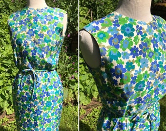 60's Kleid 100% Seide Mod Flower Power Gänseblümchen blau & grün Blumendruck wiggle dress Frühling freche Blumendruck 1960s Size M / 27 ”Taille