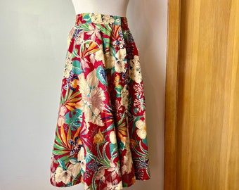 70’s floral wide A-line skirt 100% cotton 40’s wallpaper print 1970 Boho hippie girl~ size Small