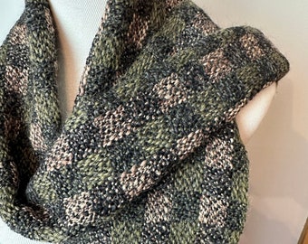 Vintage wool checker plaid scarf~ nubby texture thick scarves~ fringe~ mossy greens~ blush tone~ block plaid