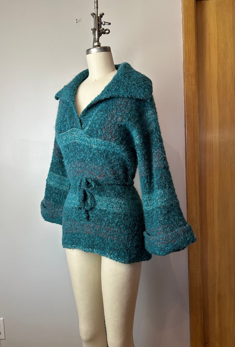 Vintage 70s wool knit sweater snug fit shawl collar teal green nubby wooly plaid belted waist cuffed belled sleeves Size Small image 7