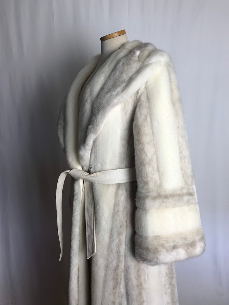 70s beautiful white faux fur princess coat belted waist exaggerated belled sleeves gorgeous lush furry fake glamorous vintage size M image 3