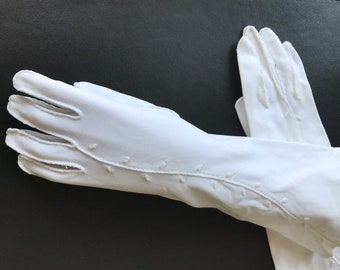 VTG White beaded gloves 3/4 length above the wrist~ bridal Wedding~ vintage bride~ 1950's gloves~ floral ornate cotton felt