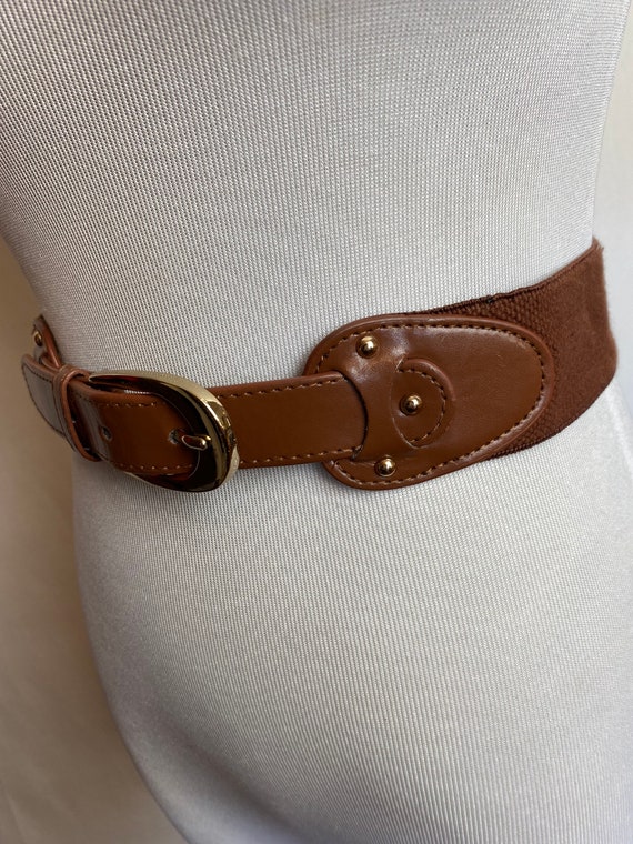 90’s brown leather stretchy belt~ chestnut glossy… - image 1