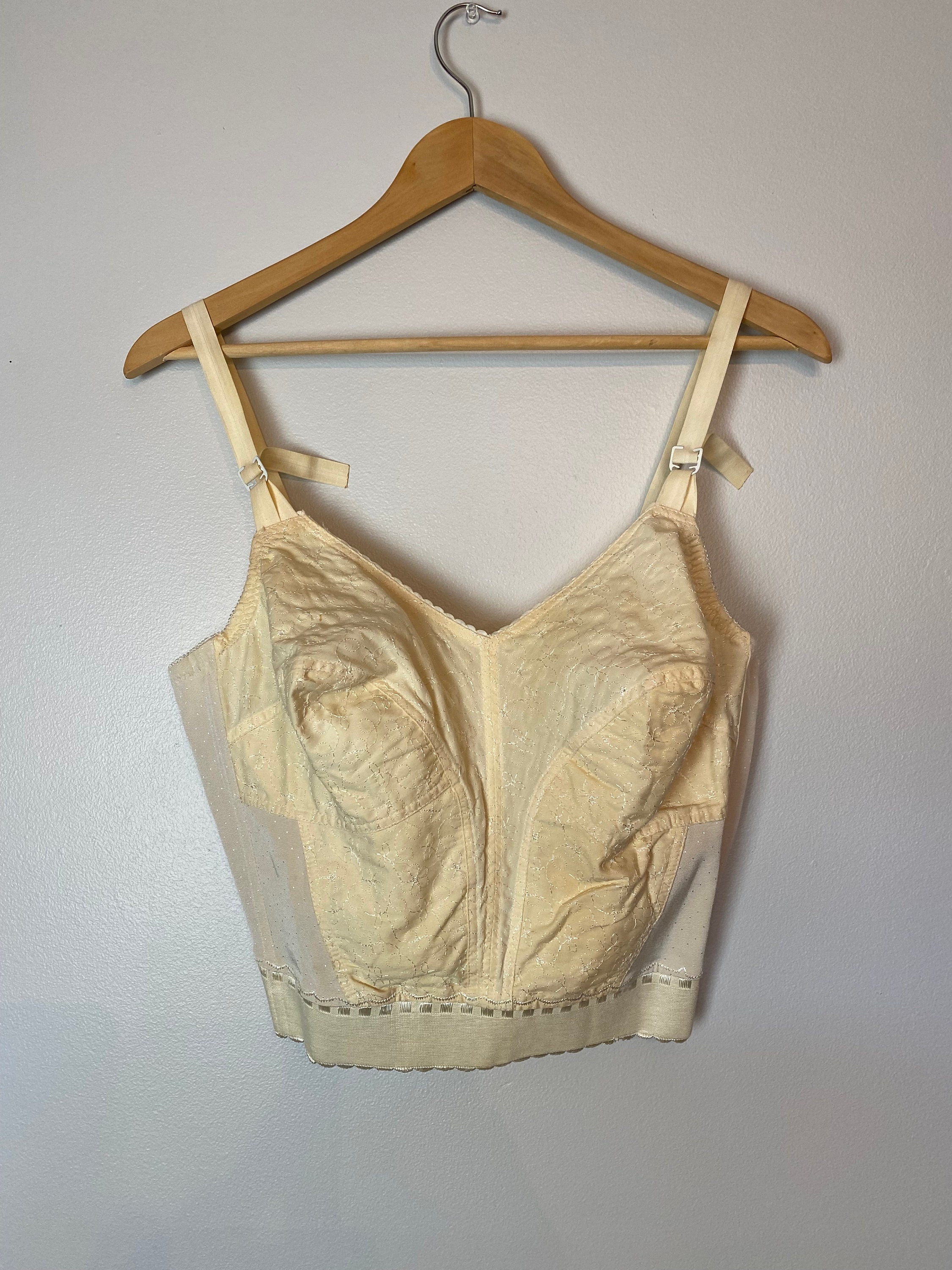 Buy Vintage 1950s Bullet Bra 40 C Cotton Deadstock Rockabilly Pinup Style  Penneys Adonna Cage Bra Online in India 