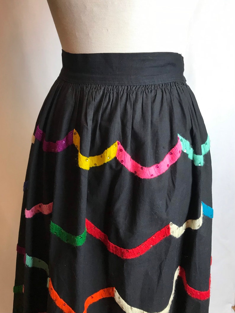 50s cotton patio skirt fit & flare pinup rockabilly Rainbow embroidery embroidered colorful black Teresa Original Taxco 26 waist image 3