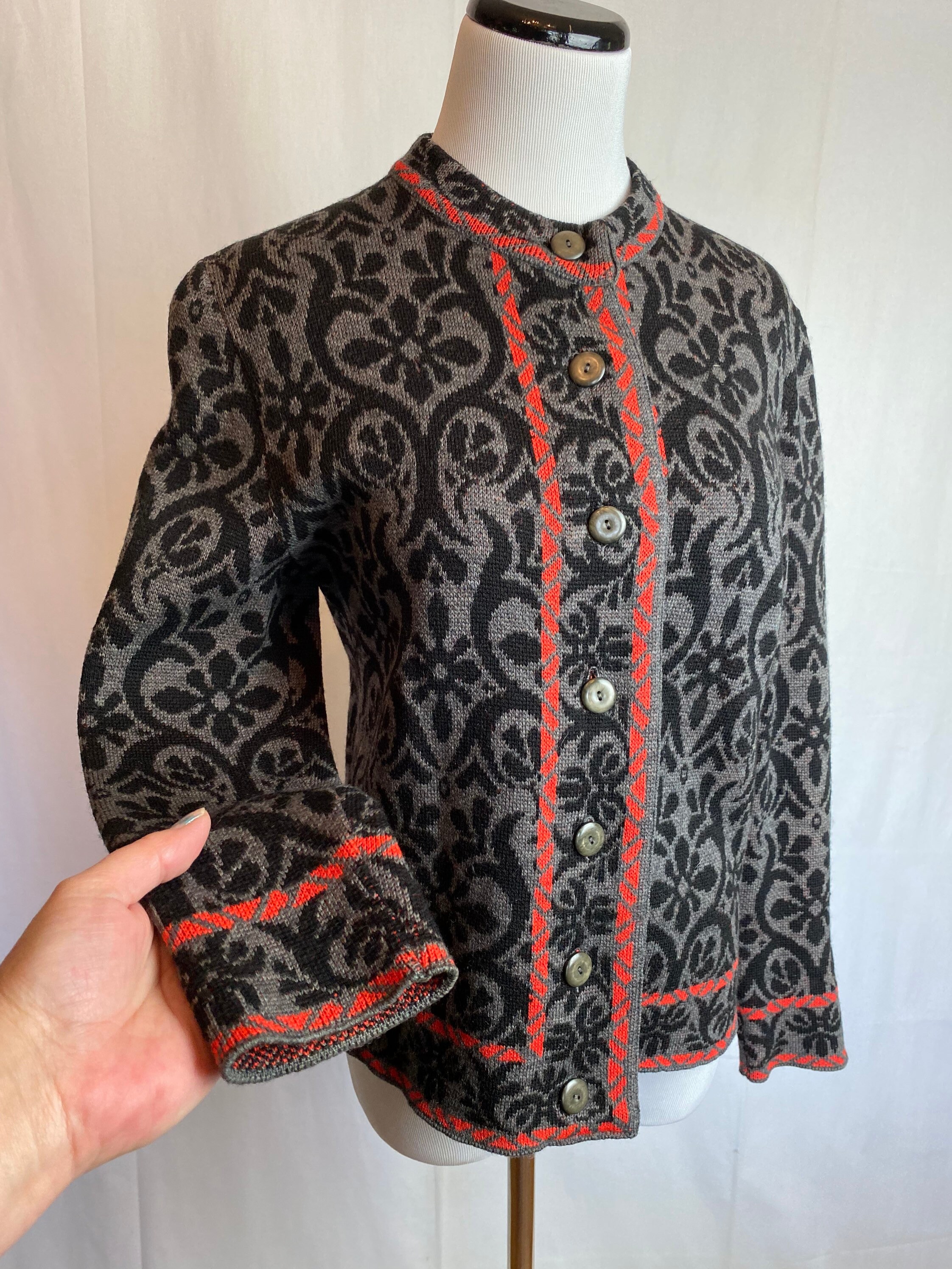 トップス 60s Catalina mohaircardigan 60's Vintage Catalina Wool Cardigan Sweater~floral Pattern