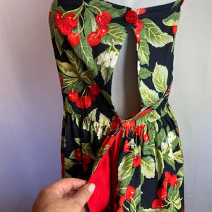 Vintage cotton sundress 80s 90s cherry cherries sweet pinup halter bibbed style frock pleated fitnflare black & red/ XSM image 4