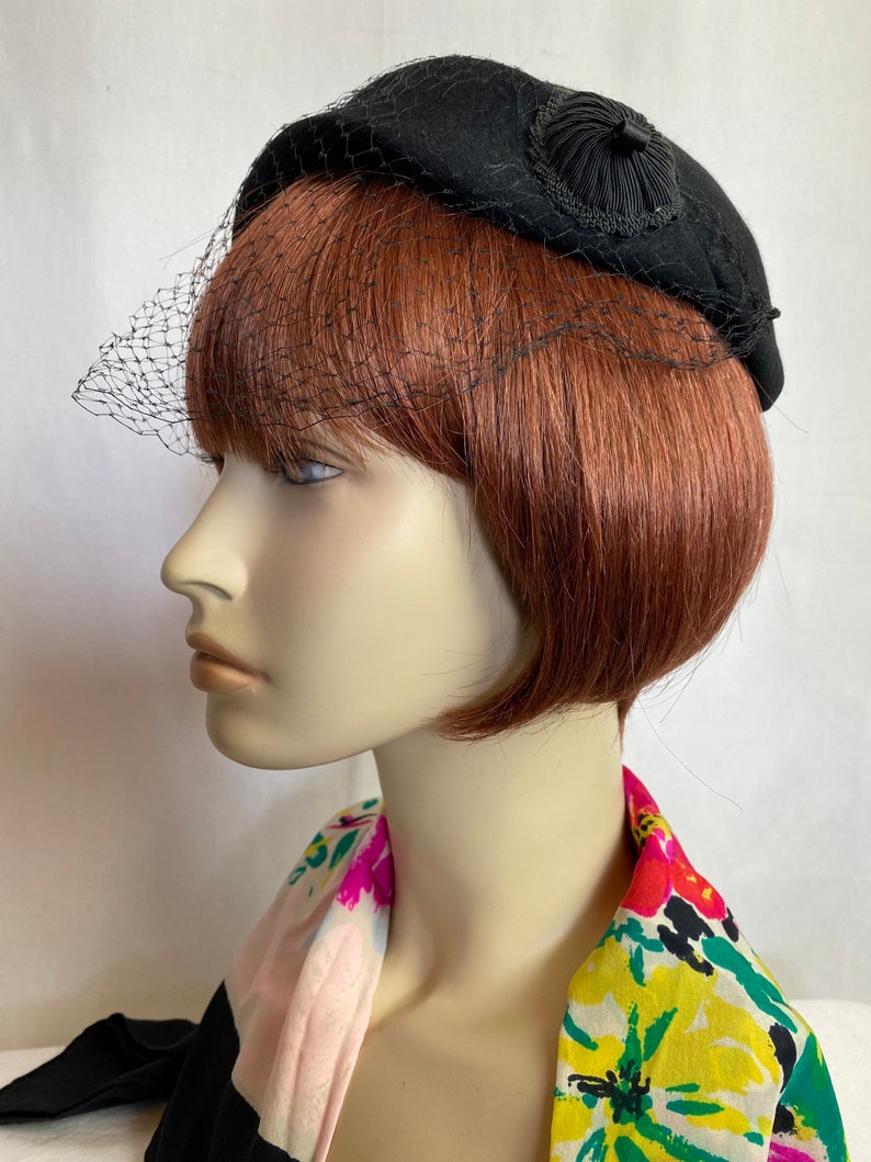 50s 60s black netted hat Veiled netting felt wool dressy mini hats fascinator MCM mod pinup vintage fashions size 22 image 4