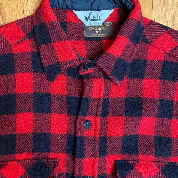 70’s Woolrich Shacket~ Red & black buffalo plaid 100% wool coat jacket shirt~ Unisex outdoors menswear size Medium~ unisex / lumberjack