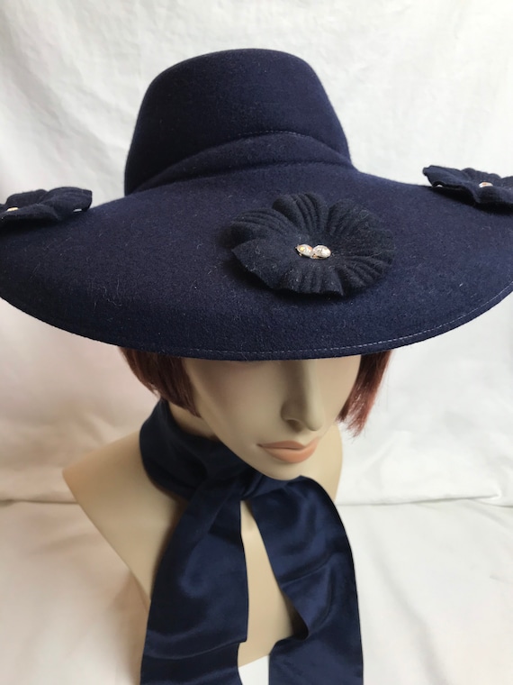 40’s wide brim hat navy blue felt~ pinup style ww… - image 1