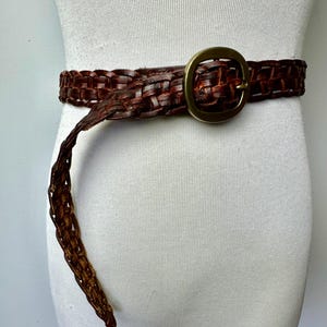 80’s mahogany brown braided leather belt~ Unisex androgynous style woven~ brass buckle~ open size /Large