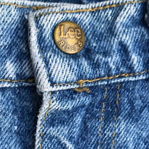 80s Womens Lee Jeans vintage high waisted denim distressed original faded blue rugged 100% cotton XXSM size or juniors image 5