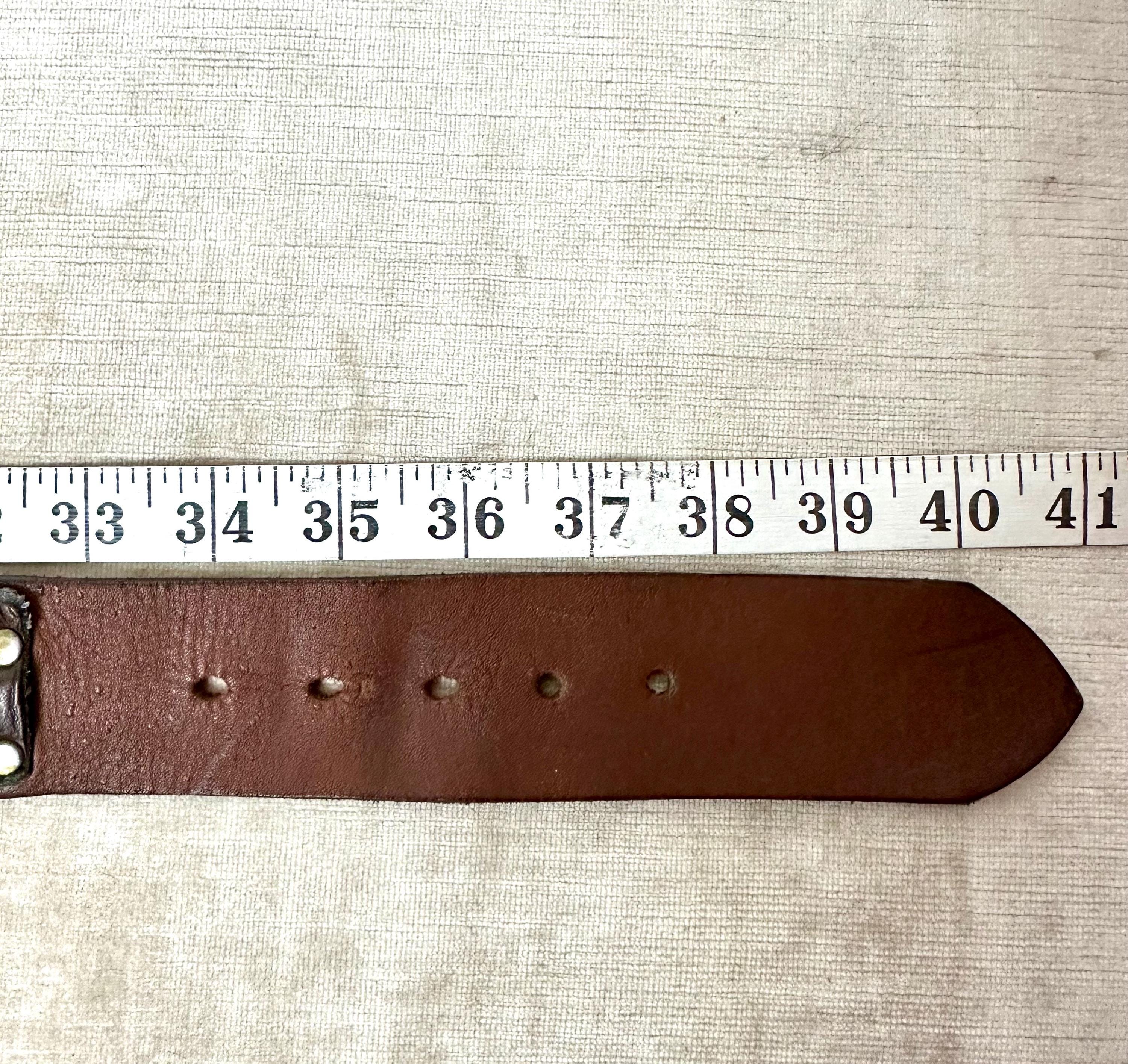 vintage belts 1968-1972 one owner vietnam era Vietnam Era US Army M1956 Canvas Pistol Web Belt Medium  main image 4