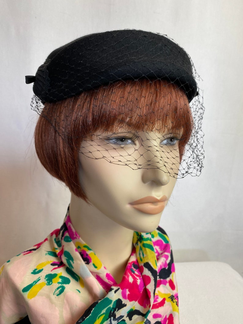 50s 60s black netted hat Veiled netting felt wool dressy mini hats fascinator MCM mod pinup vintage fashions size 22 image 1