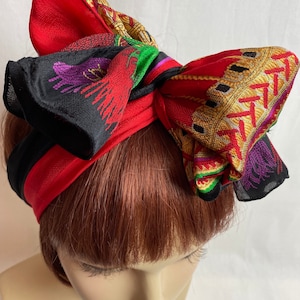 Vintage beautiful 100% silk ~ extra long scarf~ rich colorful~ bold print~ red & black~ tassels pattern~ vintage all silk neck/  hair wrap