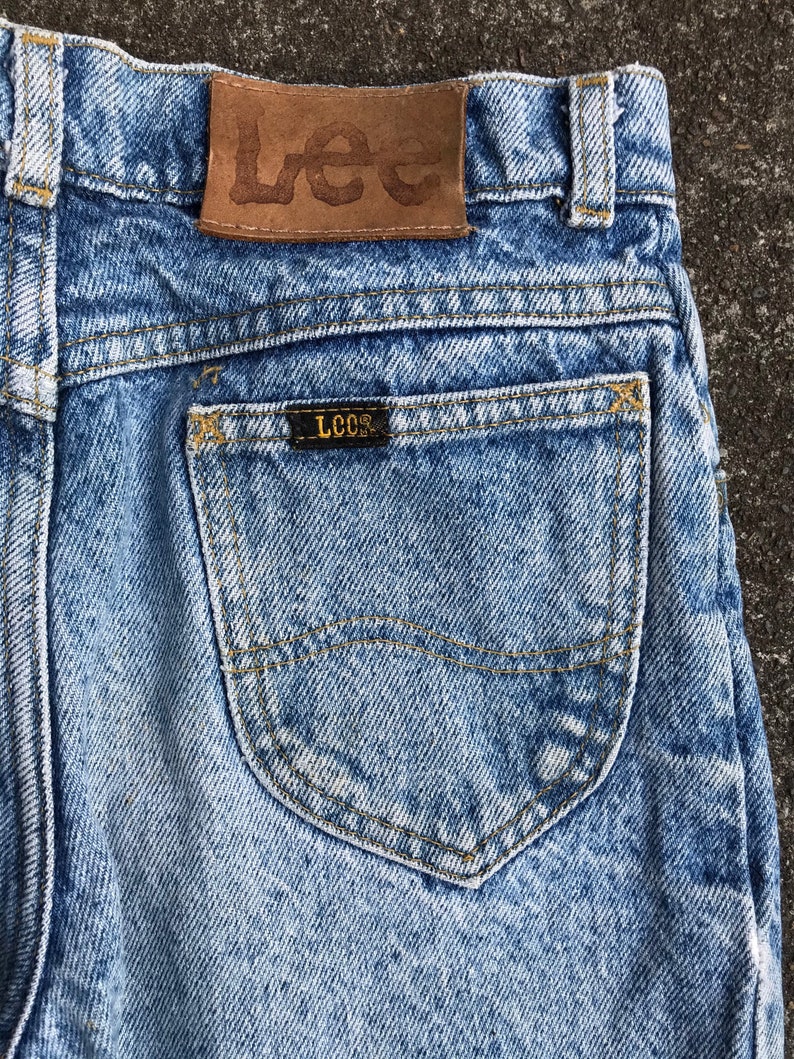 80s Womens Lee Jeans vintage high waisted denim distressed original faded blue rugged 100% cotton XXSM size or juniors image 10