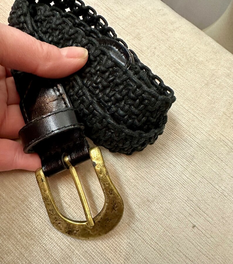 Vtg 90s black braided woven belt bright gold glossy hammered buckle leather & cotton Boho style/ open size up to 31 waist image 5