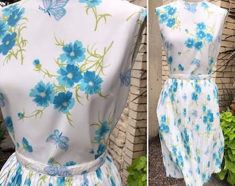 60's floral set 2 pc Skirt & top 1960's Mod butterfly turquoise flowers print pleated sleeveless summer dress size 27" waist Medium