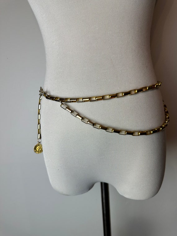 Vintage 60’s 70’s gold chain link belt~ shiny hig… - image 6