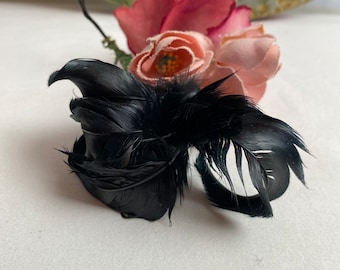 Vintage millinery flowers~ Floral adornment sewing hats hair decor antique silk flowers assorted 30’s 40’s 50’ 60’s pink black feather