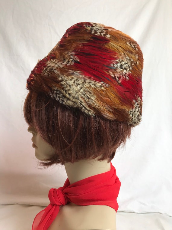 60’s swiirling Red pheasant feather hat| felted wo