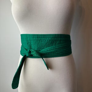 Vintage 70’s 80’s Green  color wrap belt ~ wide wrapping Sash style Silk & cotton Boho trend/ Size SM up to 28” waist