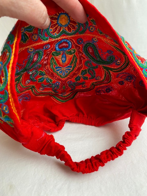 Colorful red Embroidered textile hat women’s scru… - image 3