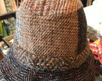 70’s Irish wool plaid hat~ patchwork tweed plaid herringbone boy-girl hat~ 1970’s fedora ~ unisex ~ Donegal tweed ~size X small 21”