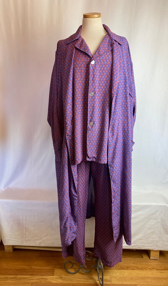 40’s 50’s rayon Pajama set~ tops bottoms with rob… - image 2