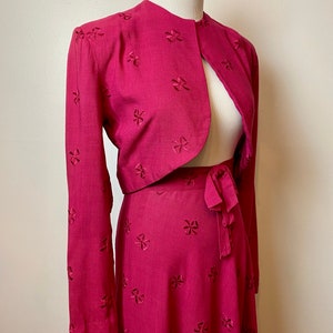Sweet 1940s Swing skirt Bolero Set Raspberry pink with bows cropped open waist jacket swishy bias cut skirt image 5