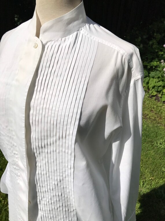 90’s women’s tuxedo blouse~ bright white Eileen Tr