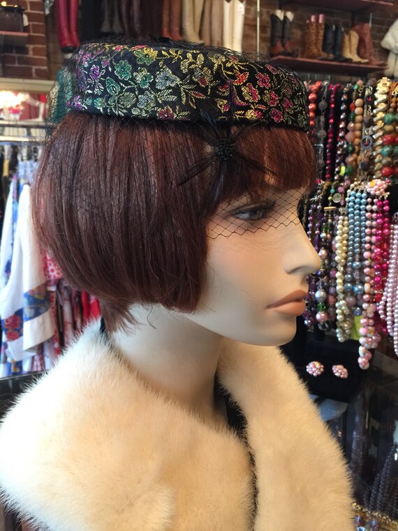 50's 60’s fascinator hat netted veil metallic bla… - image 7