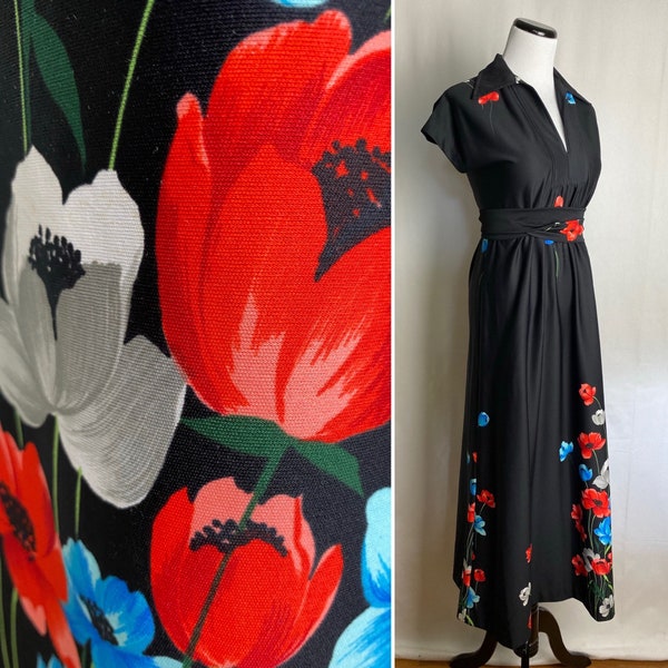 70’s sexy long black knit maxi dress~ bright floral red poppies print empire waist snug fitted poly knit boho hippie grunge size small