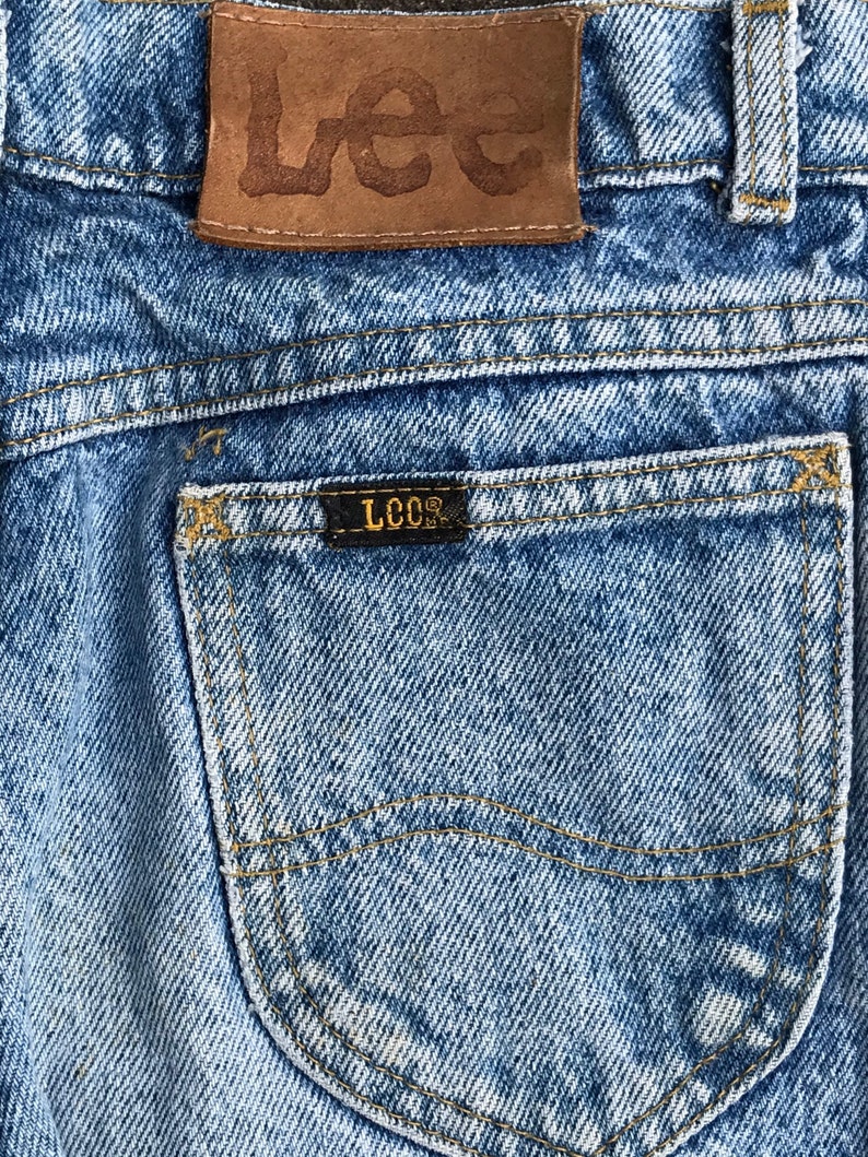 80s Womens Lee Jeans vintage high waisted denim distressed original faded blue rugged 100% cotton XXSM size or juniors image 2