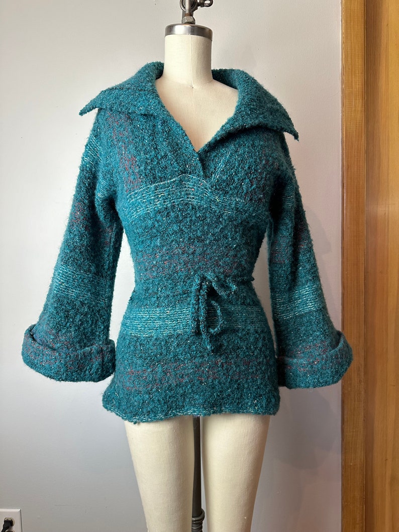 Vintage 70s wool knit sweater snug fit shawl collar teal green nubby wooly plaid belted waist cuffed belled sleeves Size Small image 6