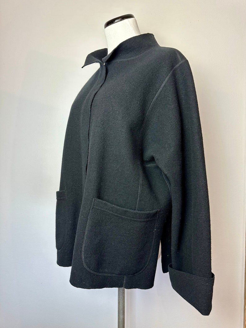 90s minimalist felted wool sporty jacket boxy square cut modern vibes black wool sweater coat Womens size Med lg image 2