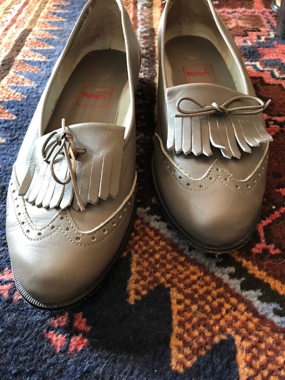 80's Mondi leather slip on loafers~ oxfords~ eyele