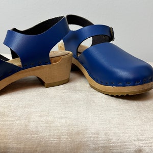 Bright blue Girls leather clogs timeless wooden clogs sandals buckle strap wedges boho style youth size 35 image 7