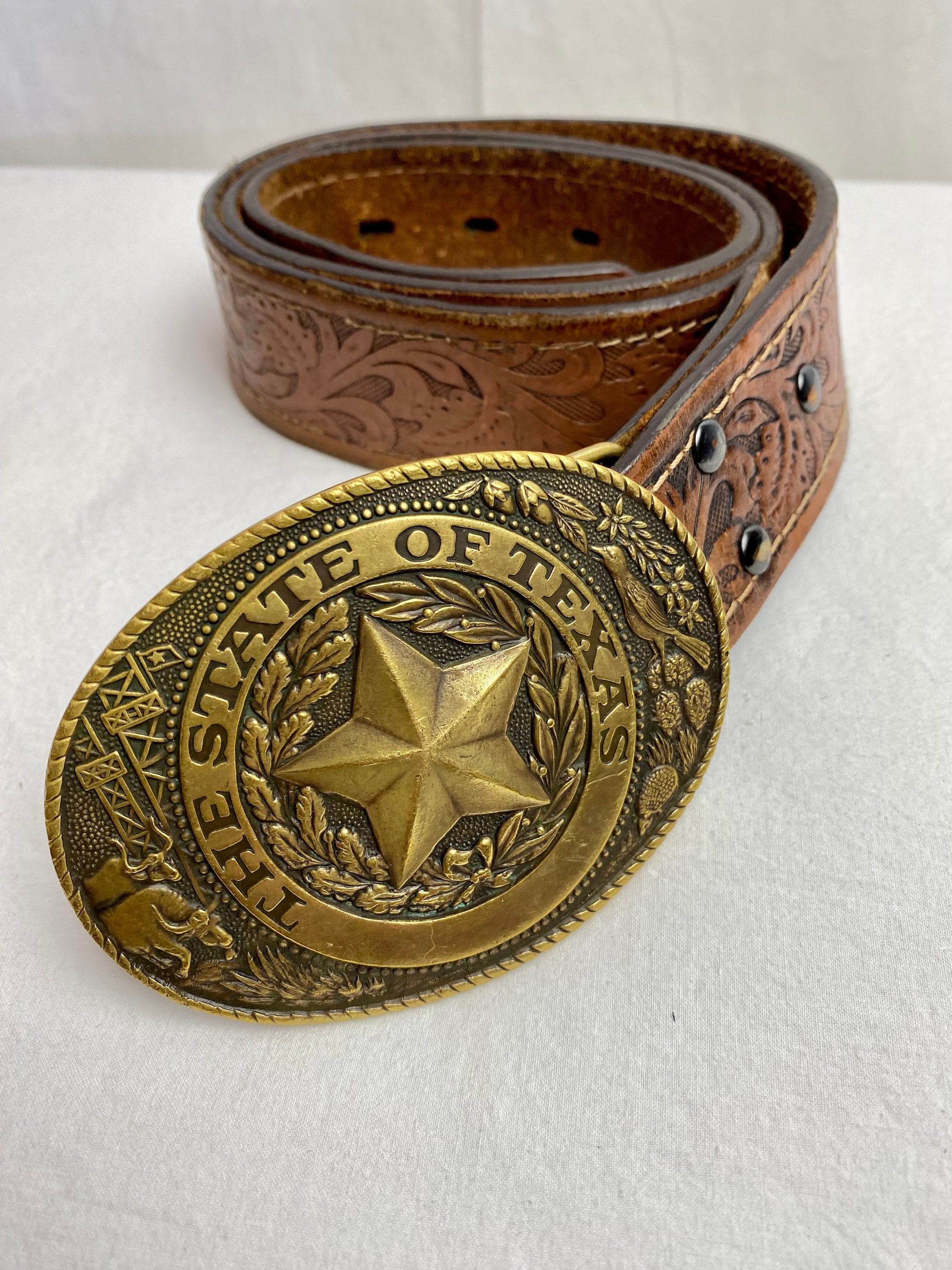 Western Style Star Trophy Belt Buckle with Antique Nickel Texas Sheriff  Concho - Texas Uniques Store