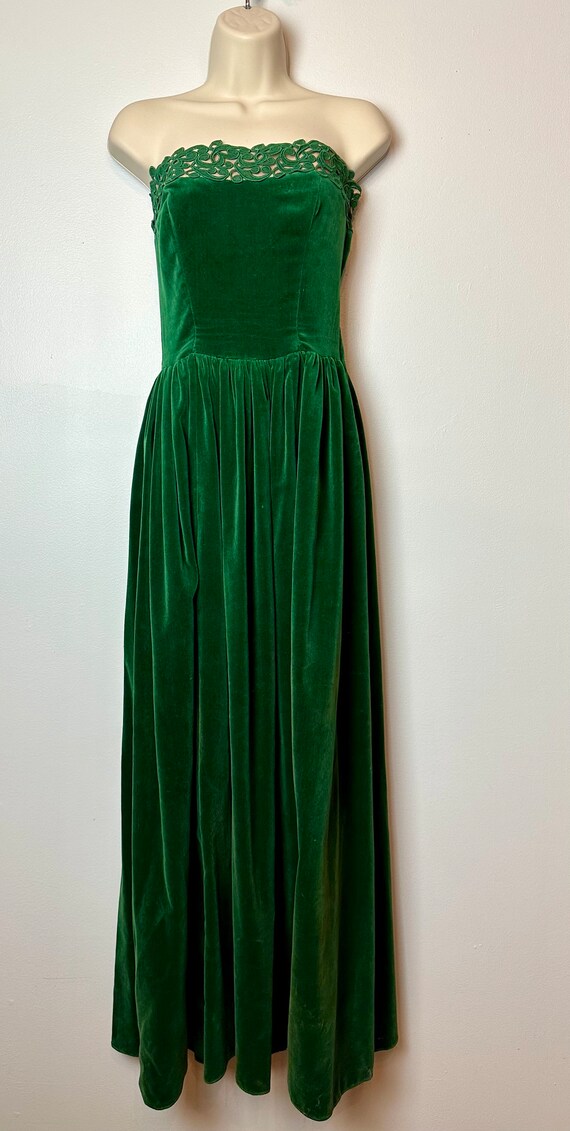 1940s Emerald Green Velvet Dress main image 1