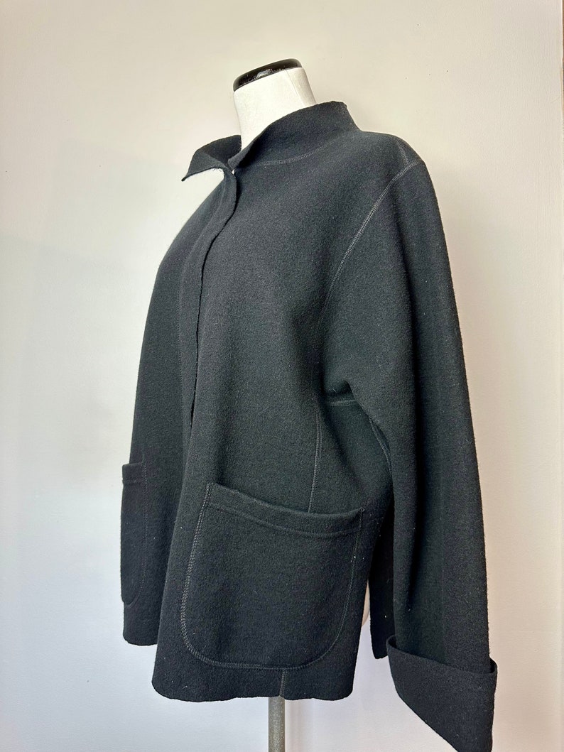 90s minimalist felted wool sporty jacket boxy square cut modern vibes black wool sweater coat Womens size Med lg image 6
