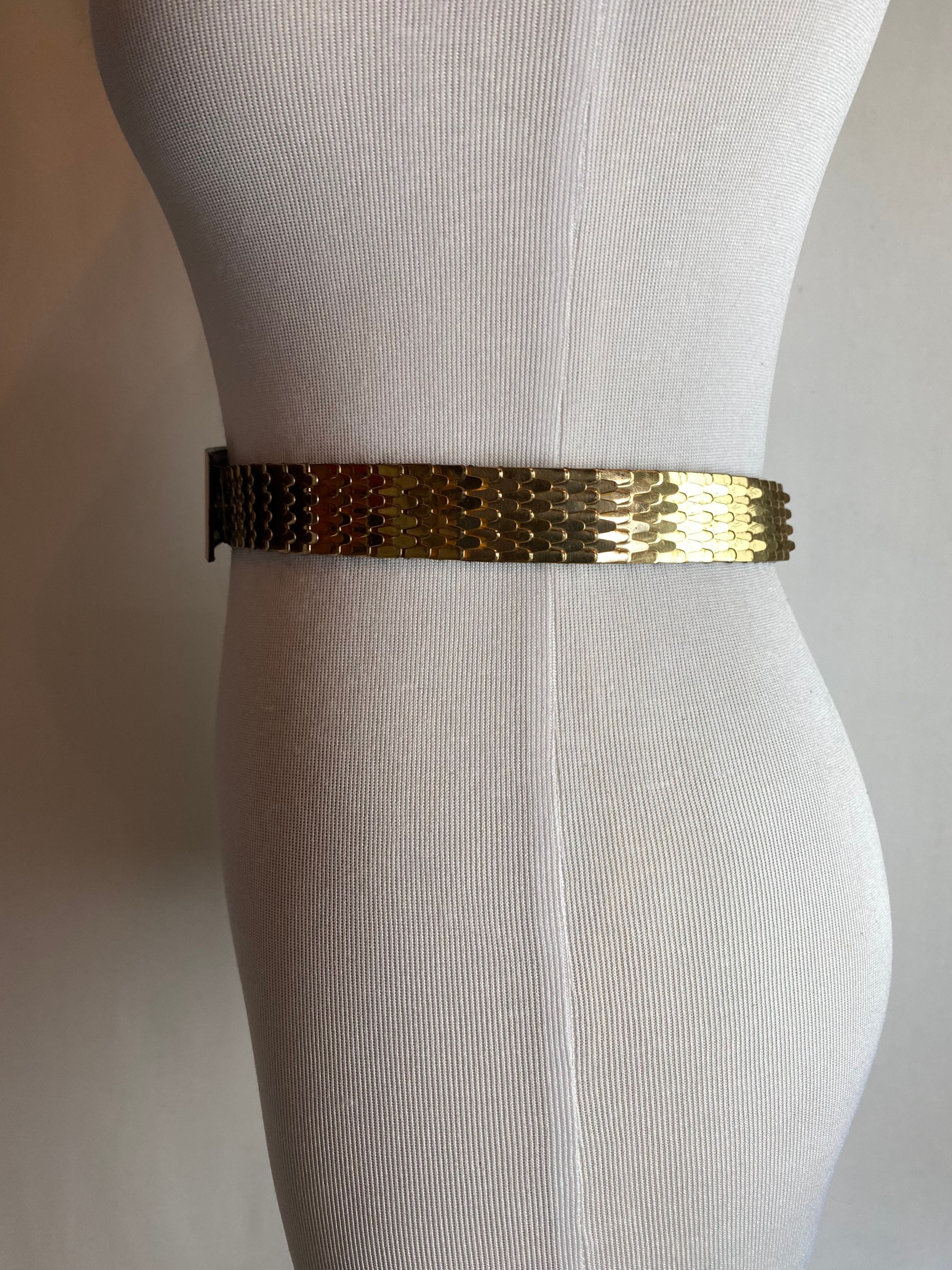 Vintage Deadstock Silver Gold Beaded Belt 1960’s - 1970’s Vintage Beaded Belt - 19 For Sale on 1stDibs | beaded belts  main image 3