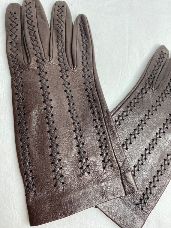 Vintage soft leather gloves~ chocolate brown woven