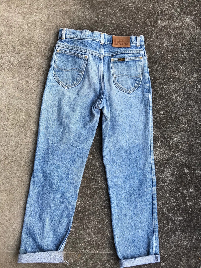 80s Womens Lee Jeans vintage high waisted denim distressed original faded blue rugged 100% cotton XXSM size or juniors image 4