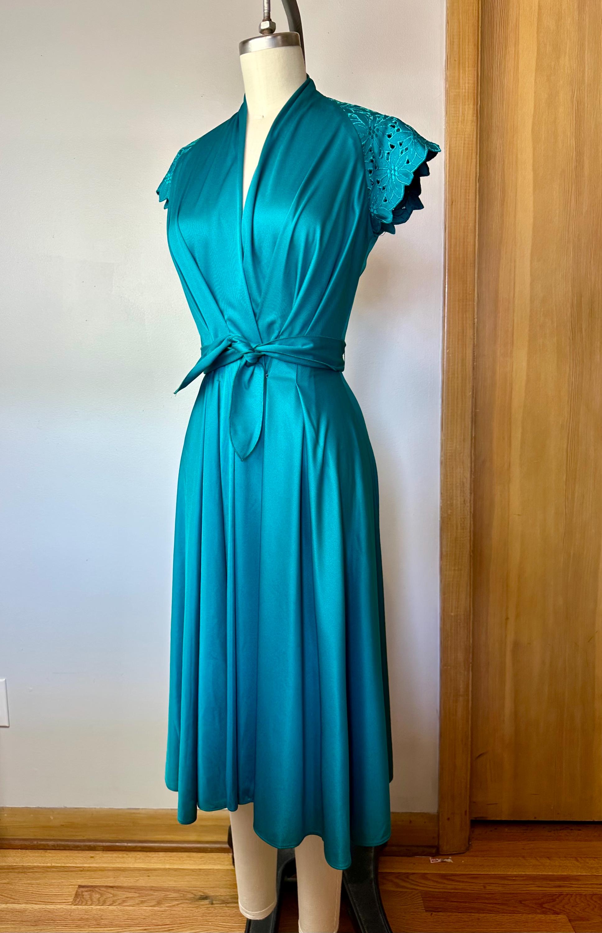 Emerald Green Dress Petite - Etsy