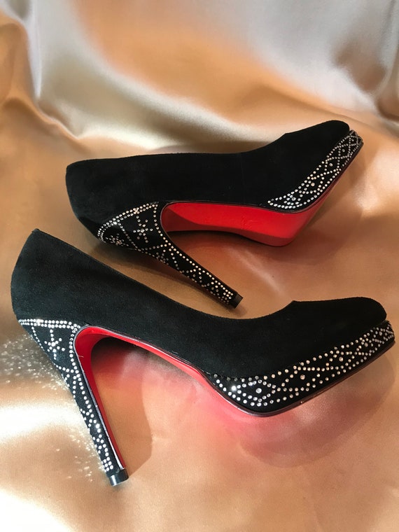 grey suede red bottoms