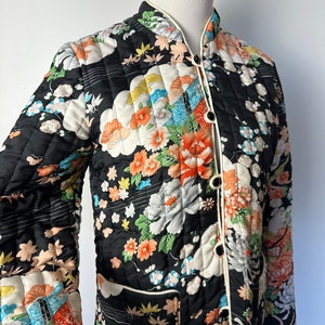 Vintage Cheongsam style jacket light puffer style with frog closures black Asian chrysanthemum peony floral pattern size SMALL image 1